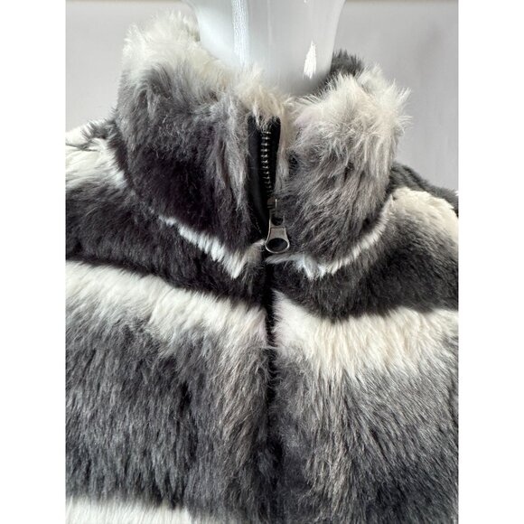 Annabelle New York Faux Fur Vest Black & White Striped Pattern Size Large - Picture 8 of 16